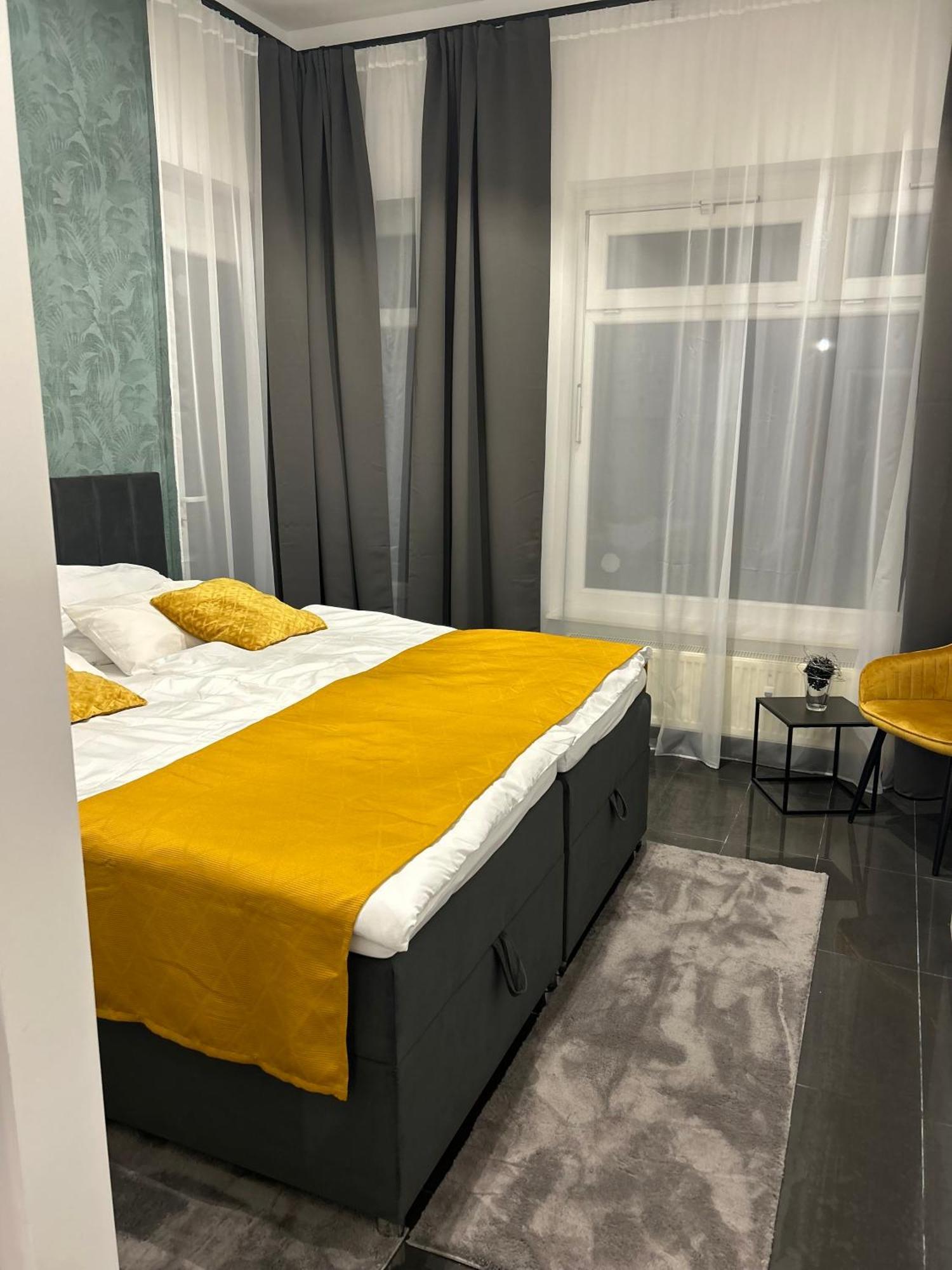 Schwarzwald City Loft فيلينغن سشفايننغ المظهر الخارجي الصورة